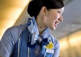 空姐最新爆料,航班内幕大曝光,真实服务背后故事揭晓 第2张 空姐最新爆料,航班内幕大曝光,真实服务背后故事揭晓 第2张